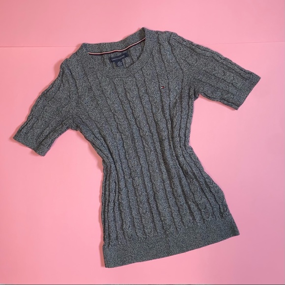 Academia knit tee by Tommy Hilfiger🤍🖤 - Picture 1 of 4